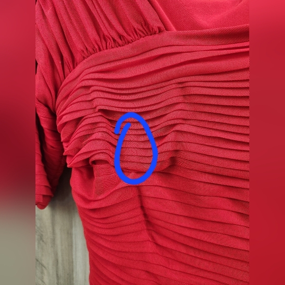 Tadashi Shoji Ruched Draped Pintuck Mesh Asymmetrical Midi Dress in Red XS - Picture 6 of 11
